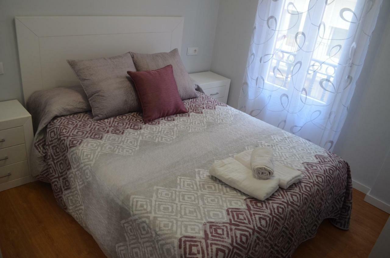 Apartamento Camino Laurel En Travesia Laurel Nº 6 โลโกรโญ ภายนอก รูปภาพ