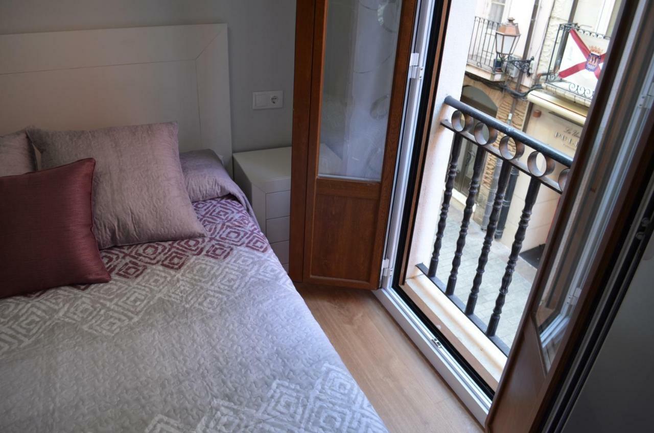 Apartamento Camino Laurel En Travesia Laurel Nº 6 โลโกรโญ ภายนอก รูปภาพ